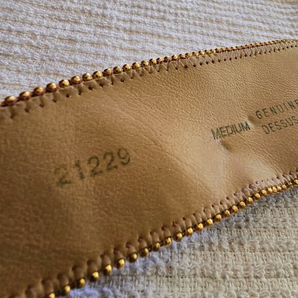 Emmanuel - Vintage Suede Maroon Belt w/ Gold Ball Edging & Crown/Sunburst Design - Picture 4 of 9